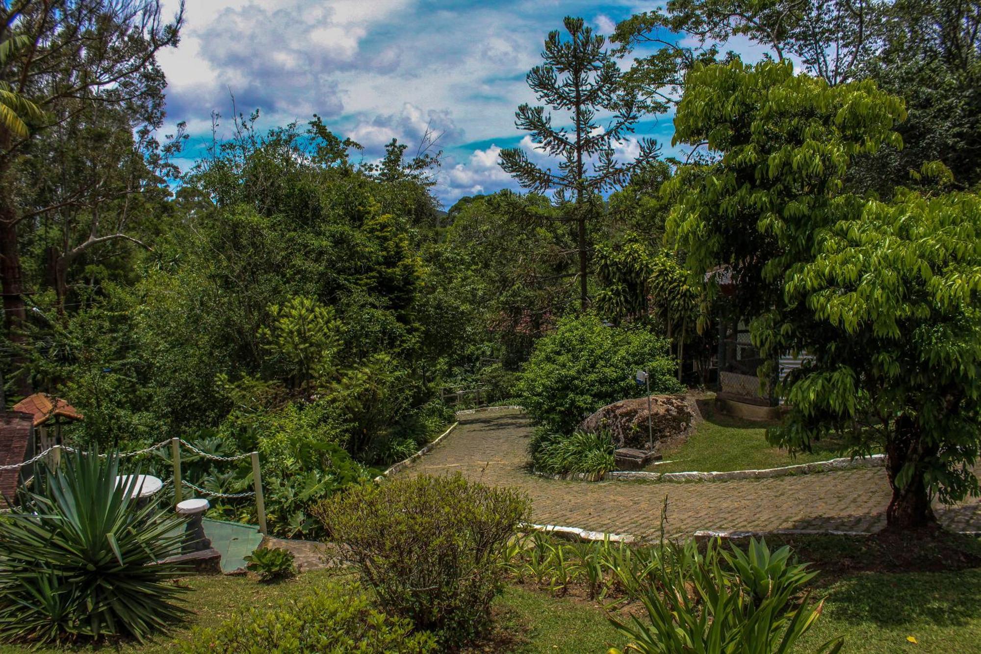 Hotel Fazenda Caledonia Inn ノバ・フリブルゴ エクステリア 写真